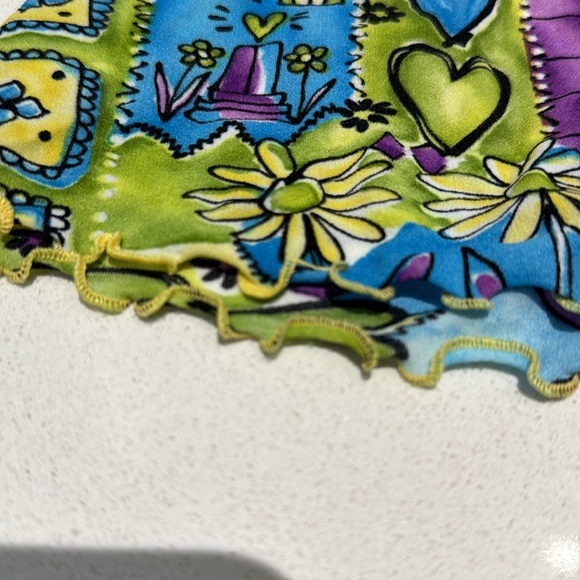 Shan coverup - Picture 3 of 4